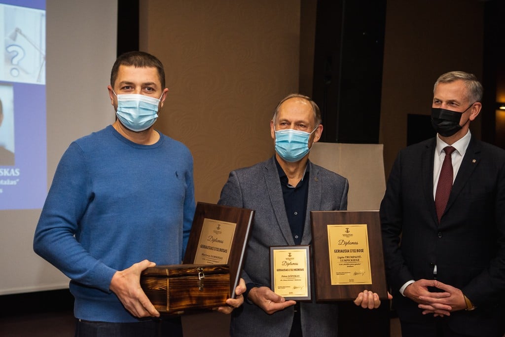 Rokiškio rajono meras įteikė geriausio boso apdovanojimą rokiškėnams gerai pažįstamam Martynui Samsonui!