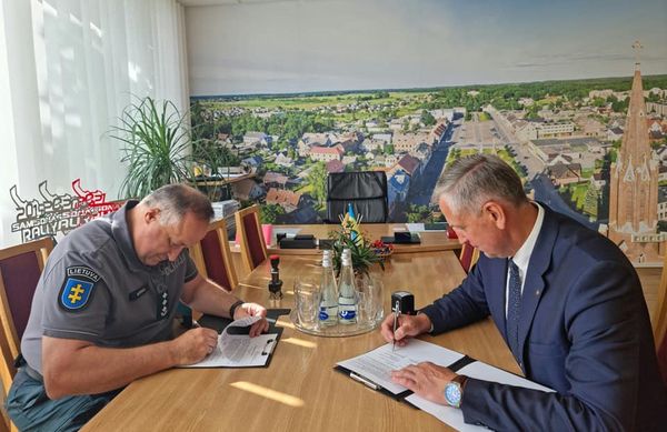 Šiandien pasirašyta bendradarbiavimo sutartis tarp Rokiškio rajono savivaldybė ir Panevėžio apskrities vyriausiojo policijos komisariato